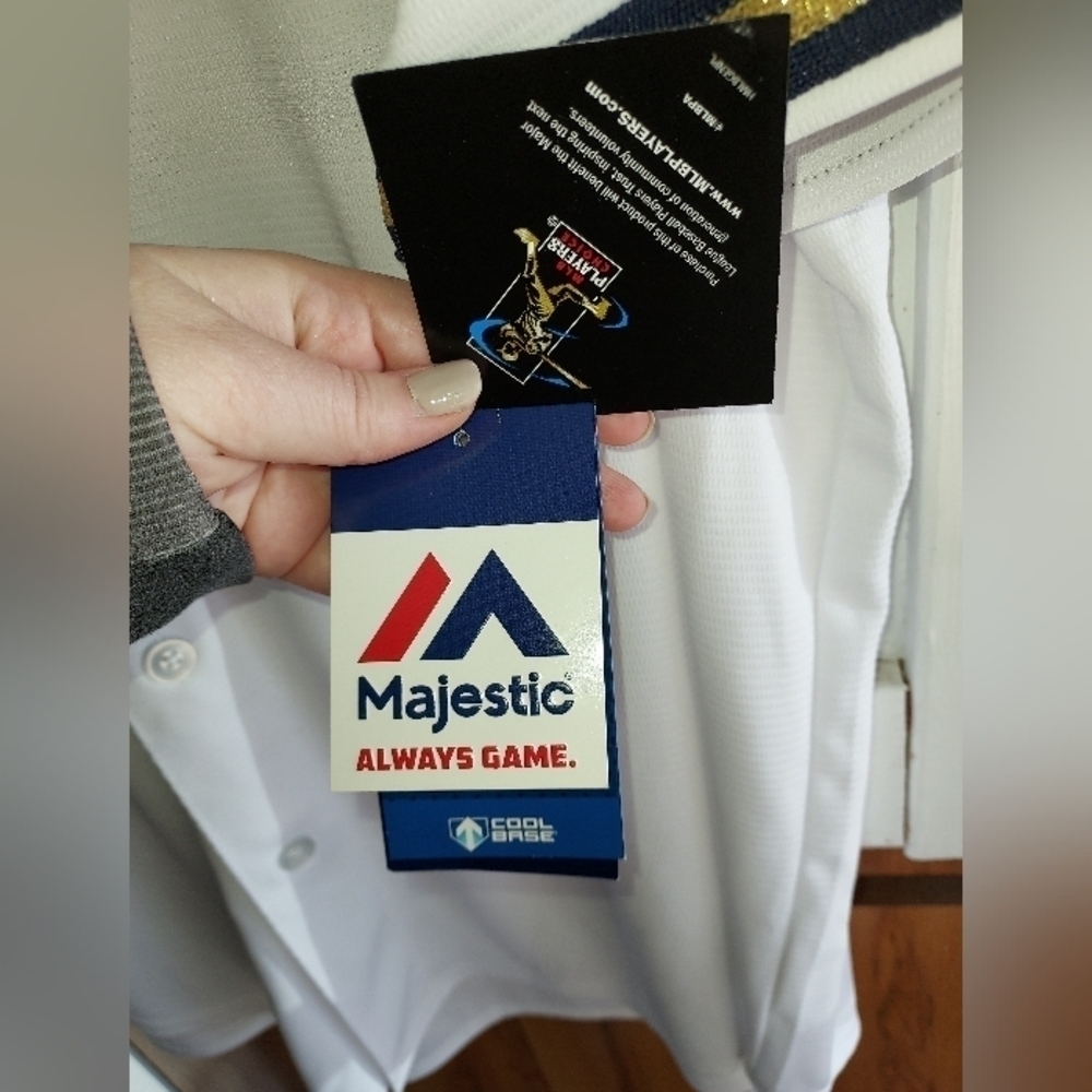 Majestic MLB Brewers Christian Yelich white jersey - Picture 11 of 15